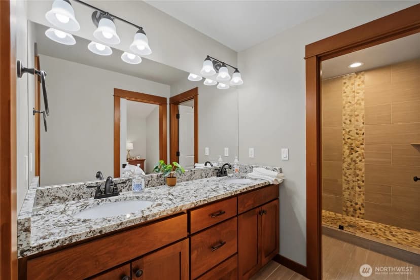 Property photo for 3143 Nw Delcon Court, East Wenatchee photo 26
