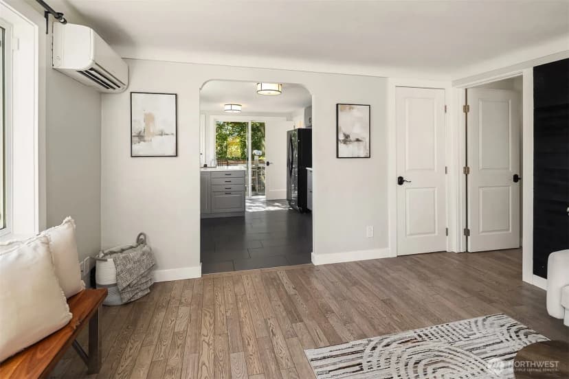 Property photo for 10025 Ashworth Avenue N, Seattle photo 15