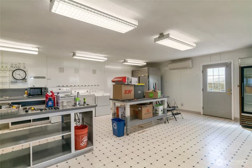 Property photo for 24635 Highway 243 S, Mattawa photo 34