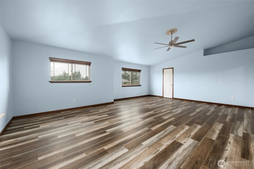 Property photo for 1033 Lyle Ridge Circle, Oak Harbor photo 21