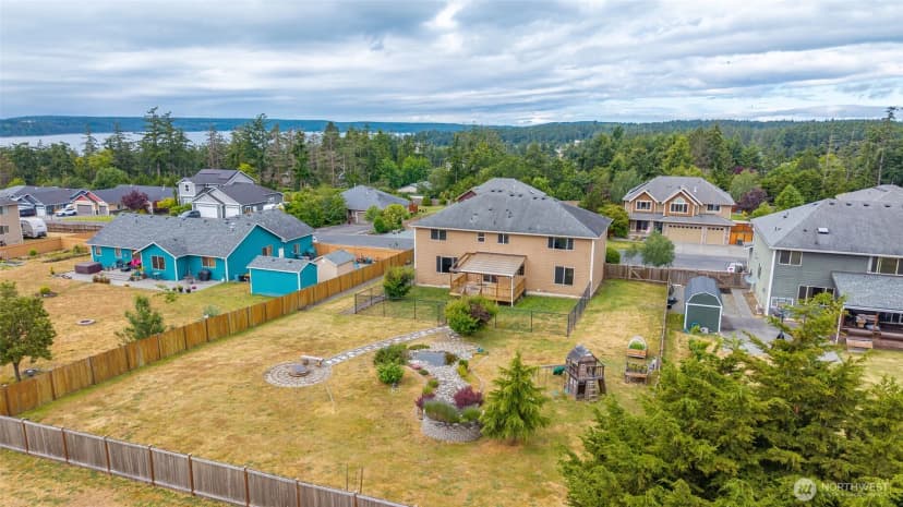 Property photo for 1033 Lyle Ridge Circle, Oak Harbor photo 35