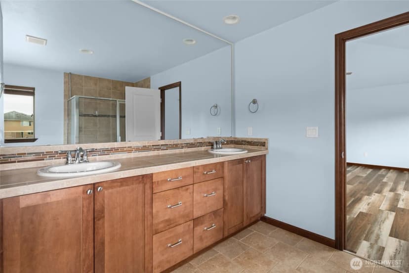 Property photo for 1033 Lyle Ridge Circle, Oak Harbor photo 29