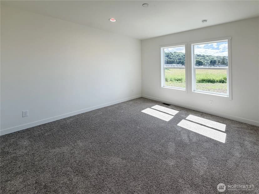 Property photo for 4561 Windemere Street, Longview photo 10