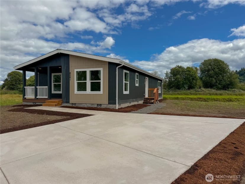 Property photo for 4561 Windemere Street, Longview photo 14