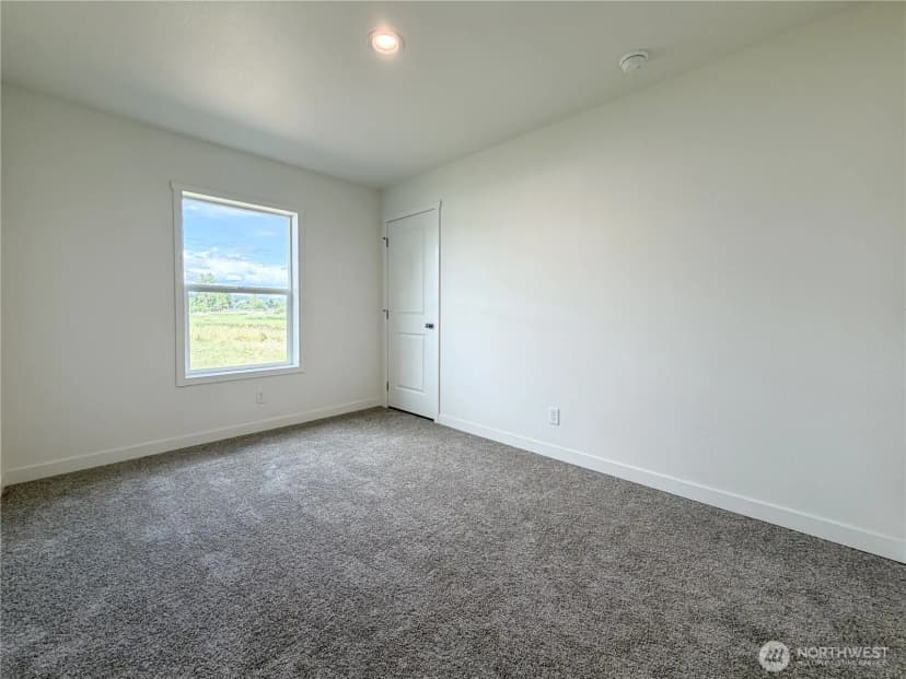 Property photo for 4561 Windemere Street, Longview photo 7