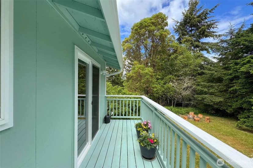 Property photo for 71 Whispering Firs Road, Port Angeles photo 9