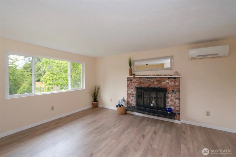 Property photo for 71 Whispering Firs Road, Port Angeles photo 4