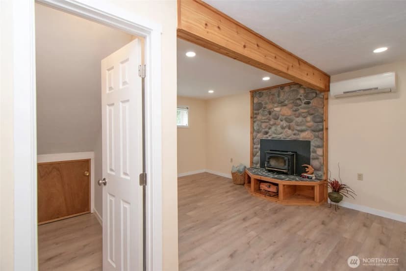 Property photo for 71 Whispering Firs Road, Port Angeles photo 28