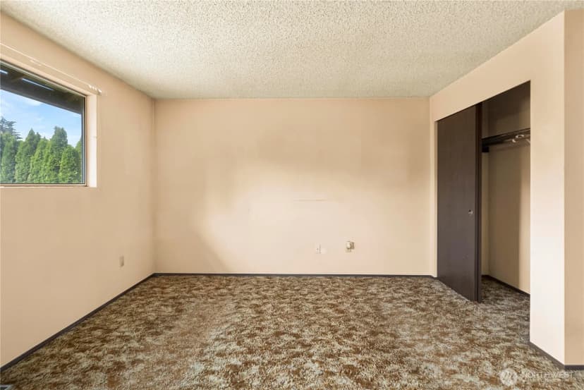 Property photo for 12029 Se 210th Street, Kent photo 16