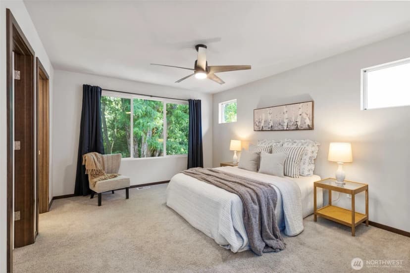 Property photo for 9516 Fairhaven Circle Ne, Bremerton photo 14