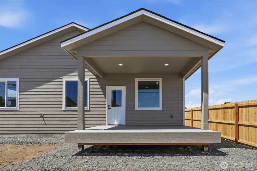 Property photo for 38 N Ginkgo Street, Soap Lake photo 37