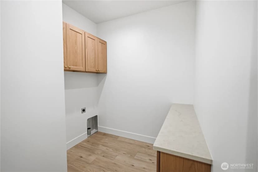 Property photo for 38 N Ginkgo Street, Soap Lake photo 32