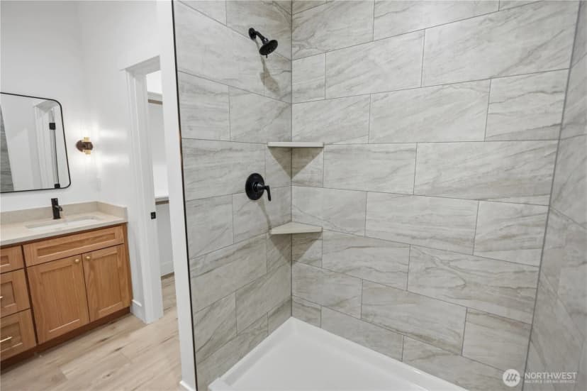 Property photo for 38 N Ginkgo Street, Soap Lake photo 20
