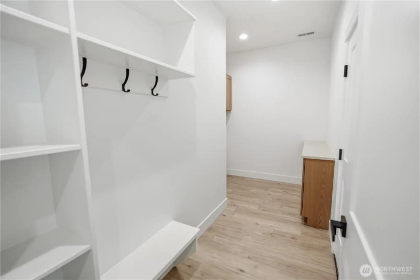 Property photo for 38 N Ginkgo Street, Soap Lake photo 31