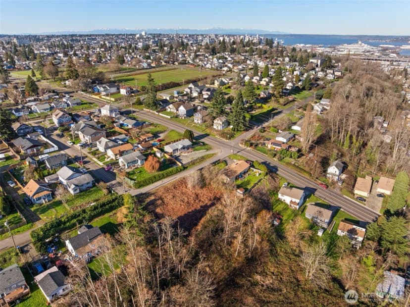 Property photo for 1403 E Lennox, Tacoma photo 27