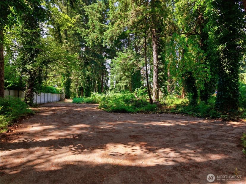 Property photo for 12795 Gravelly Lake Drive Sw, Lakewood photo 15