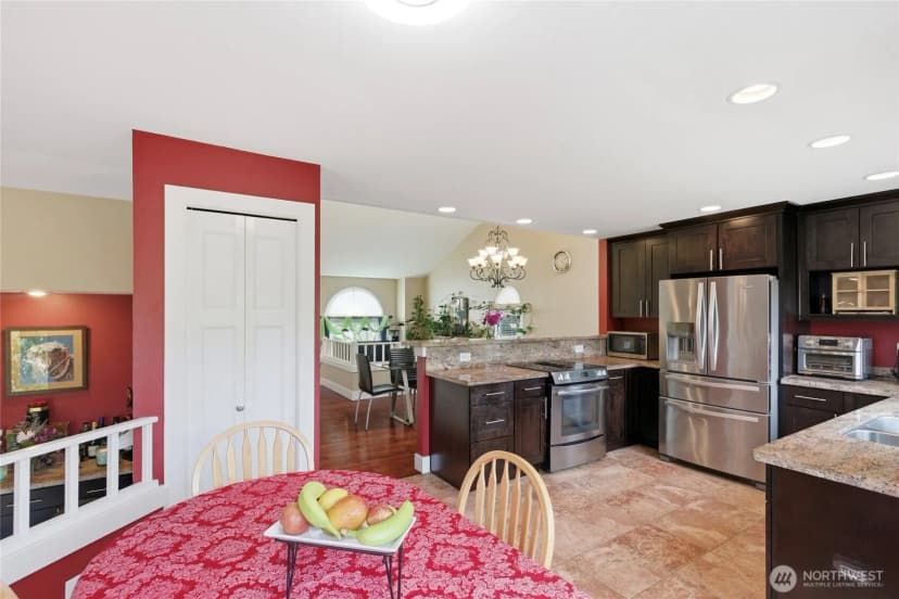 Property photo for 10927 Ne 157th Street, Bothell photo 10