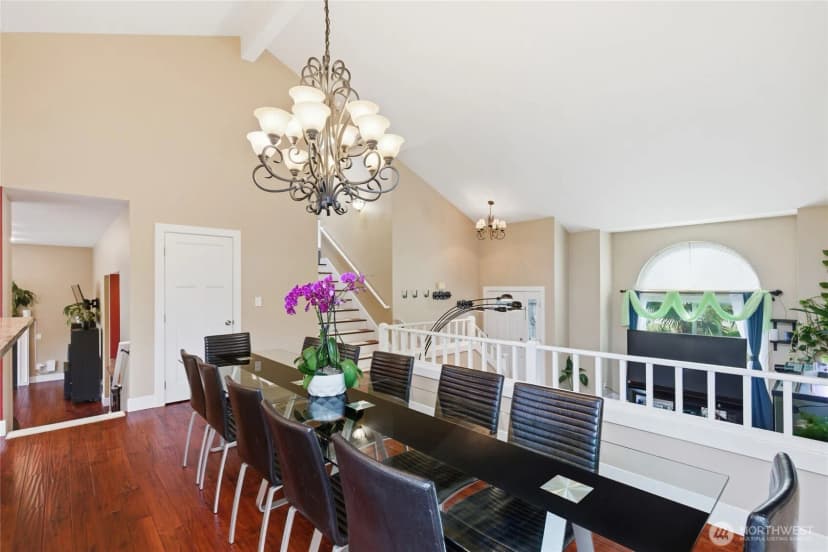 Property photo for 10927 Ne 157th Street, Bothell photo 8