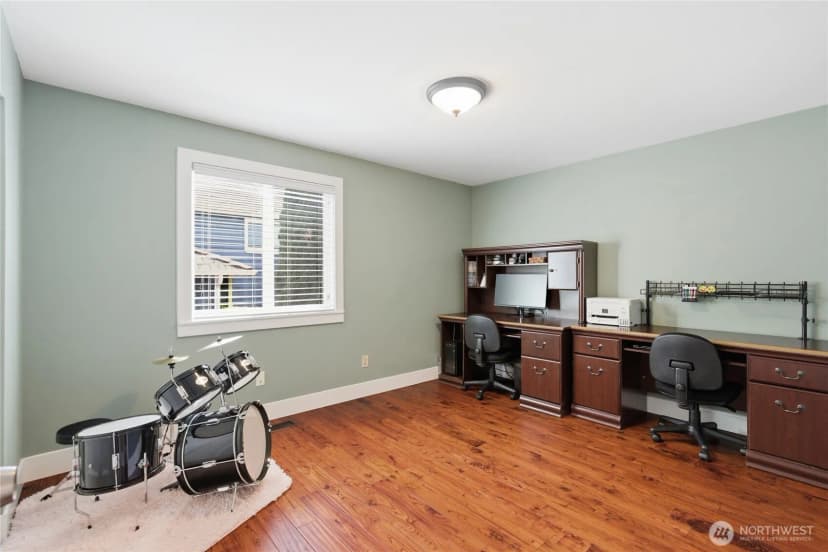 Property photo for 10927 Ne 157th Street, Bothell photo 14