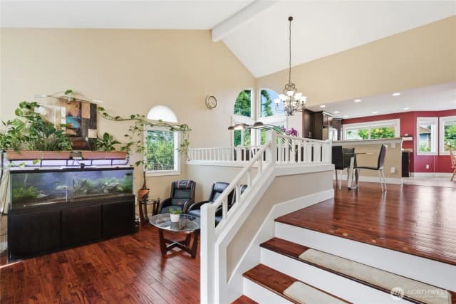 Property photo for 10927 Ne 157th Street, Bothell photo 5