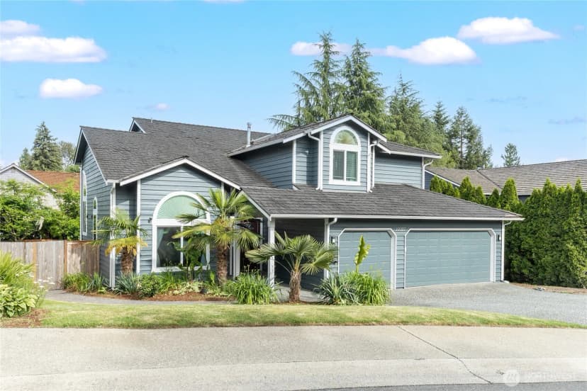 Property photo for 10927 Ne 157th Street, Bothell photo 3