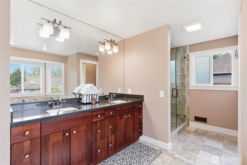 Property photo for 10927 Ne 157th Street, Bothell photo 27