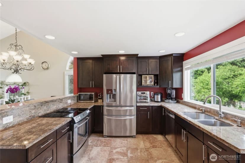 Property photo for 10927 Ne 157th Street, Bothell photo 13