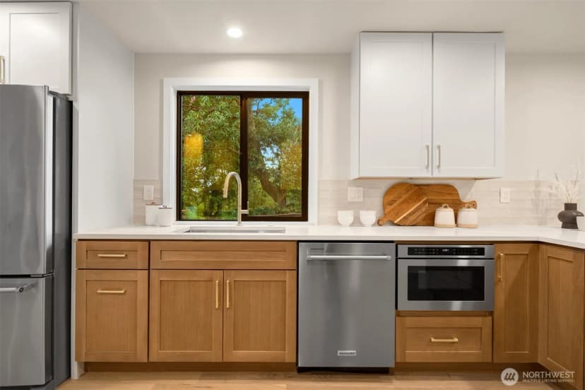 Property photo for 13400 Se 56th Place, Bellevue photo 11