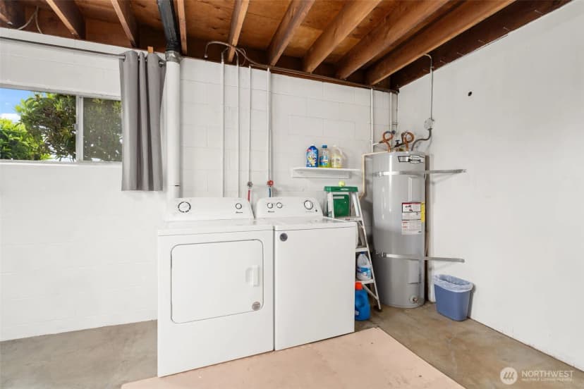 Property photo for 209 Harrison Street, South Bend photo 22