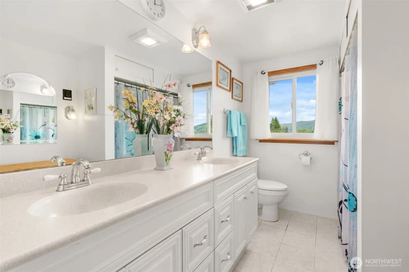 Property photo for 209 Harrison Street, South Bend photo 17