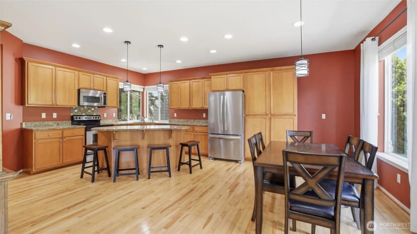 Property photo for 16820 166th Place Se, Renton photo 12