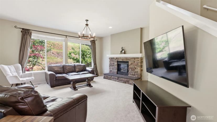 Property photo for 16820 166th Place Se, Renton photo 6