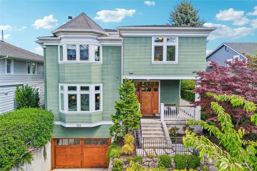Property photo for 1616 Bigelow Avenue N, Seattle