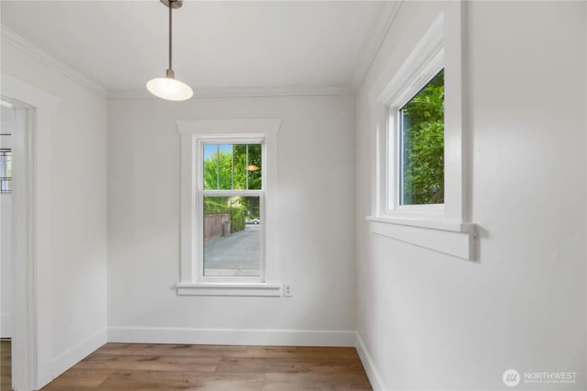 Property photo for 119 1/2 Main Street, Renton photo 15