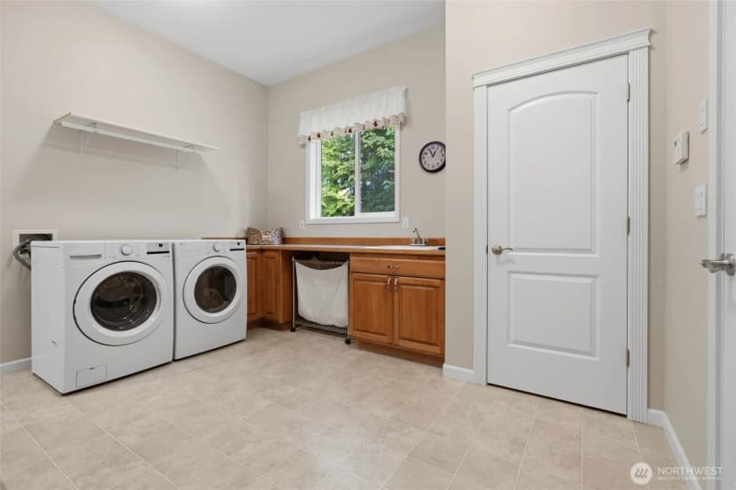 Property photo for 7445 Mccormick Woods Drive Sw, Port Orchard photo 25
