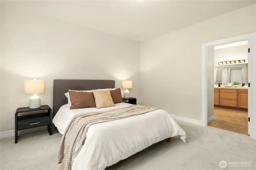 Property photo for 24253 Ne Vine Maple Way, Redmond photo 13
