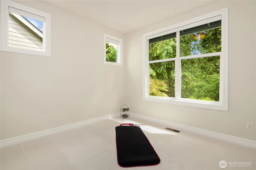 Property photo for 24253 Ne Vine Maple Way, Redmond photo 16