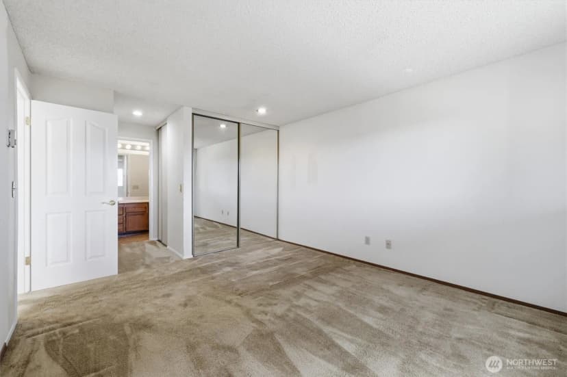 Property photo for 601 S 227th Street #407n, Des Moines photo 9