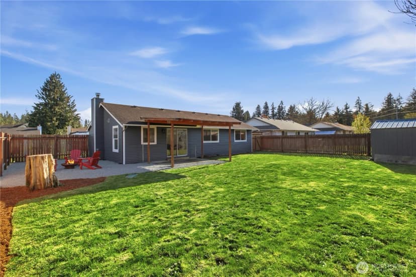 Property photo for 21720 Se 237th Street, Maple Valley photo 14