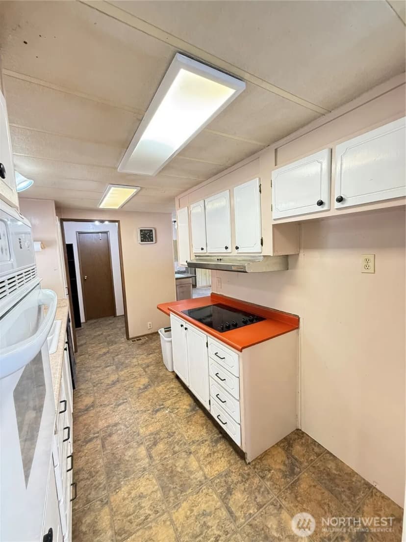 Property photo for 24 Hubbert Road, Omak photo 24