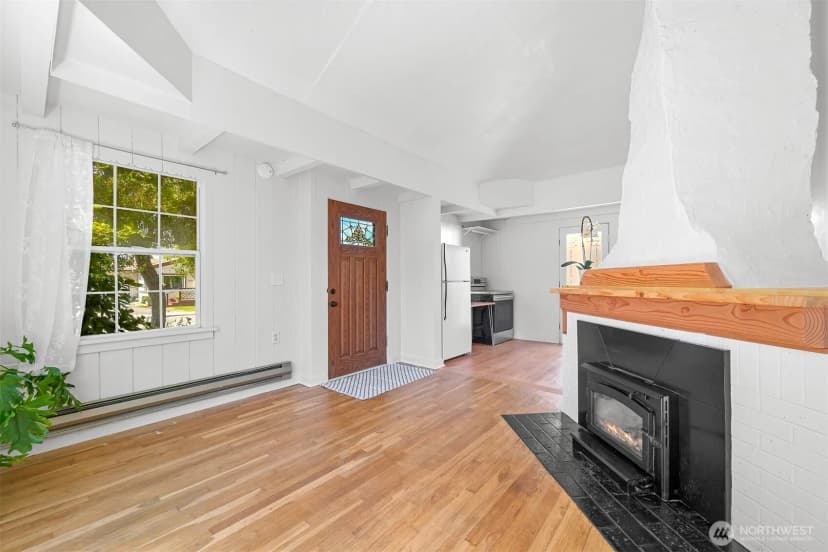 Property photo for 2500 I Street, Bellingham photo 8