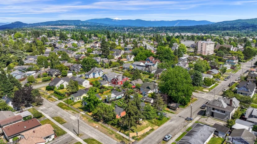 Property photo for 2500 I Street, Bellingham photo 34
