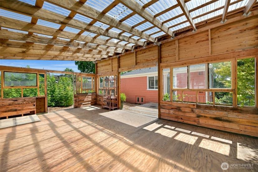 Property photo for 2500 I Street, Bellingham photo 29