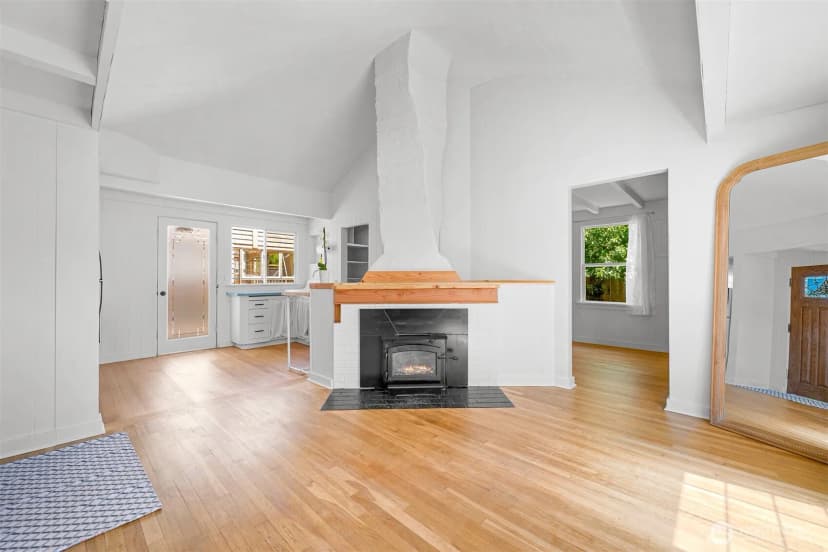 Property photo for 2500 I Street, Bellingham photo 7