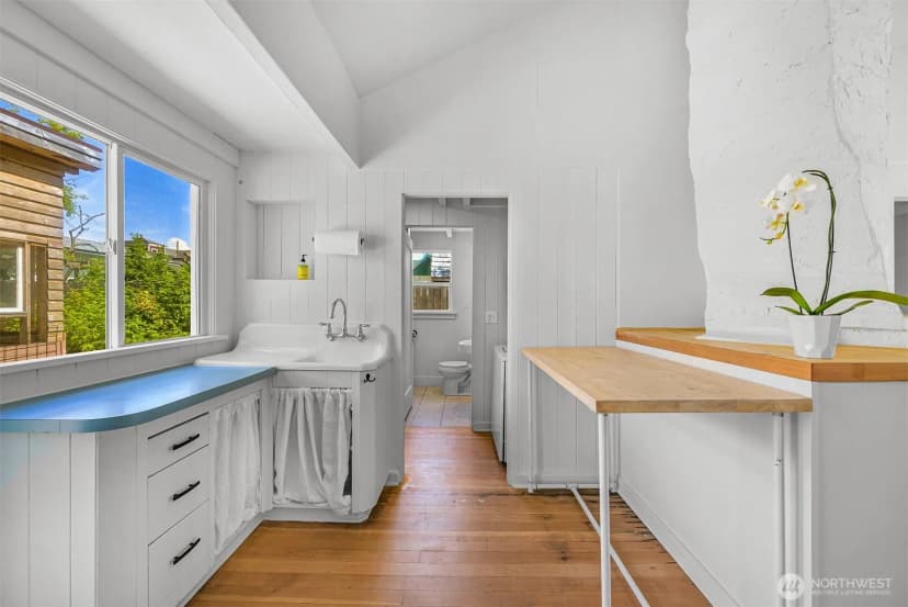 Property photo for 2500 I Street, Bellingham photo 19