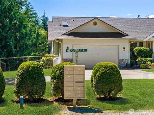 Property photo for 27581 Heavenly Place Ne, Kingston photo 2