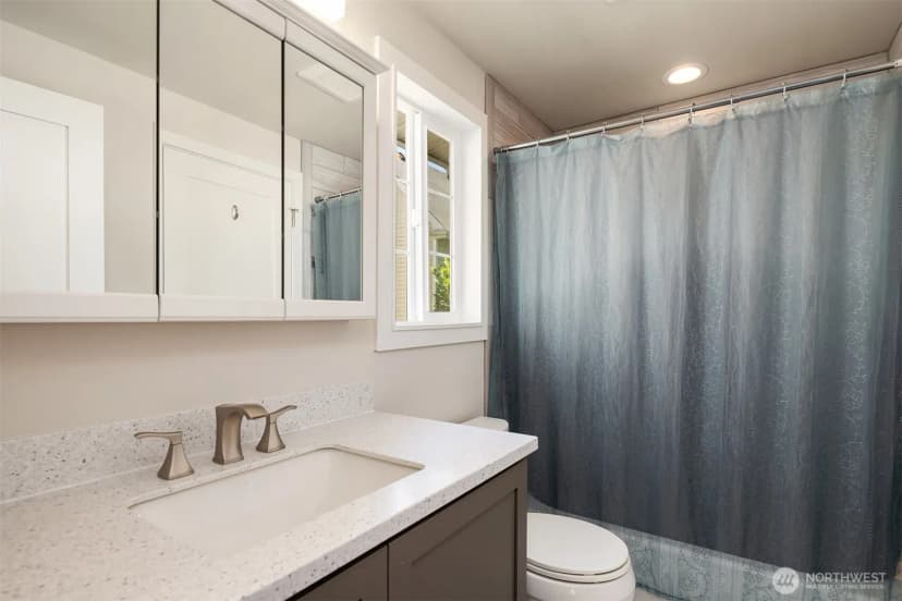 Property photo for 10262 Ne 129th Lane, Kirkland photo 16
