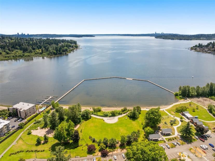 Property photo for 11626 100th Avenue Ne #c116, Kirkland photo 33