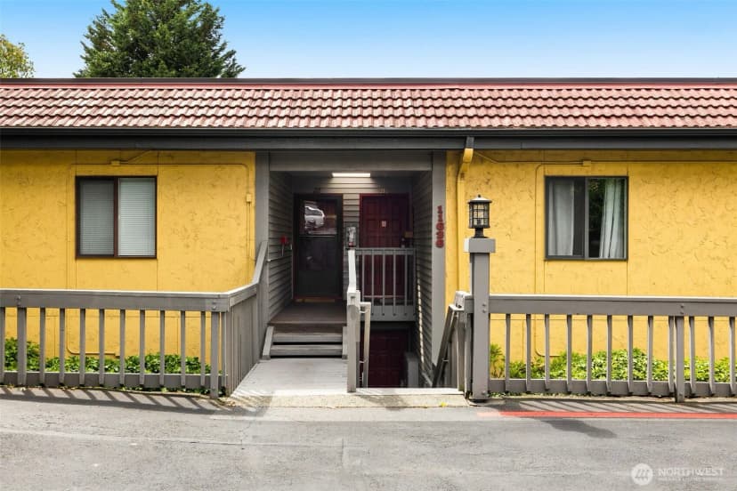 Property photo for 11626 100th Avenue Ne #c116, Kirkland photo 30