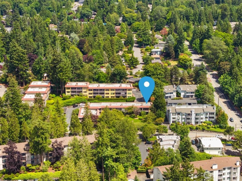 Property photo for 11626 100th Avenue Ne #c116, Kirkland photo 31